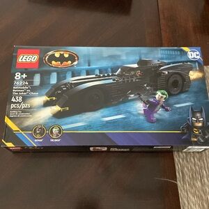 Lego #76224 Batmobole Batman vs Joker Chase